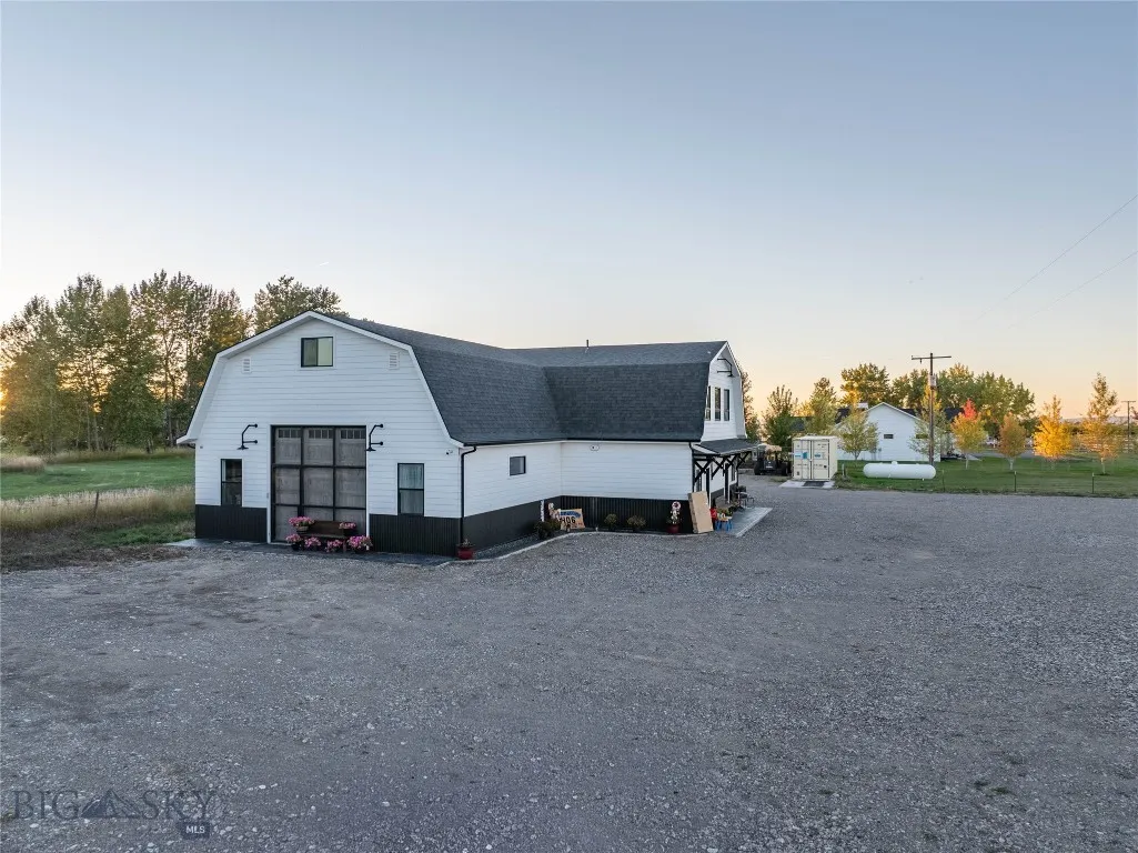 4533 Linney Road 4565 + 4455, Bozeman, Montana 597, Bozeman, Montana 59718, 3 Bedrooms Bedrooms, ,2 BathroomsBathrooms,Residential,For Sale,4533 Linney Road 4565 + 4455, Bozeman, Montana 597,0,405683