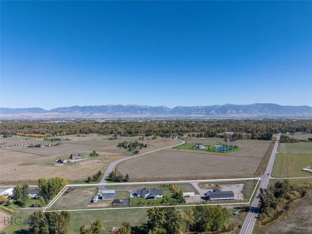 4533 Linney Road 4565 + 4455, Bozeman, Montana 597, Bozeman, Montana 59718, 3 Bedrooms Bedrooms, ,2 BathroomsBathrooms,Residential,For Sale,4533 Linney Road 4565 + 4455, Bozeman, Montana 597,0,405683