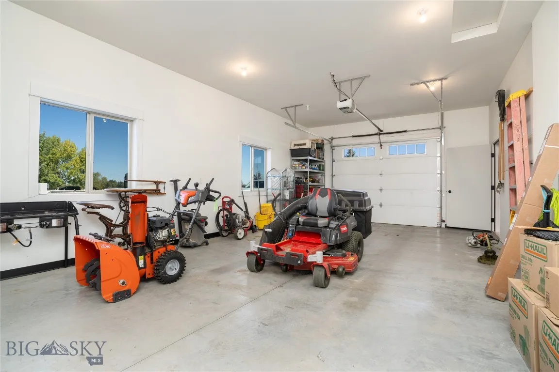 4533 Linney Road 4565 + 4455, Bozeman, Montana 597, Bozeman, Montana 59718, 3 Bedrooms Bedrooms, ,2 BathroomsBathrooms,Residential,For Sale,4533 Linney Road 4565 + 4455, Bozeman, Montana 597,0,405683