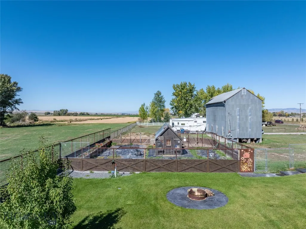 4533 Linney Road 4565 + 4455, Bozeman, Montana 597, Bozeman, Montana 59718, 3 Bedrooms Bedrooms, ,2 BathroomsBathrooms,Residential,For Sale,4533 Linney Road 4565 + 4455, Bozeman, Montana 597,0,405683