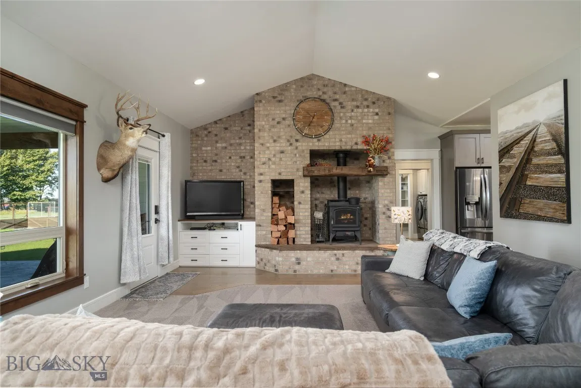 4533 Linney Road 4565 + 4455, Bozeman, Montana 597, Bozeman, Montana 59718, 3 Bedrooms Bedrooms, ,2 BathroomsBathrooms,Residential,For Sale,4533 Linney Road 4565 + 4455, Bozeman, Montana 597,0,405683