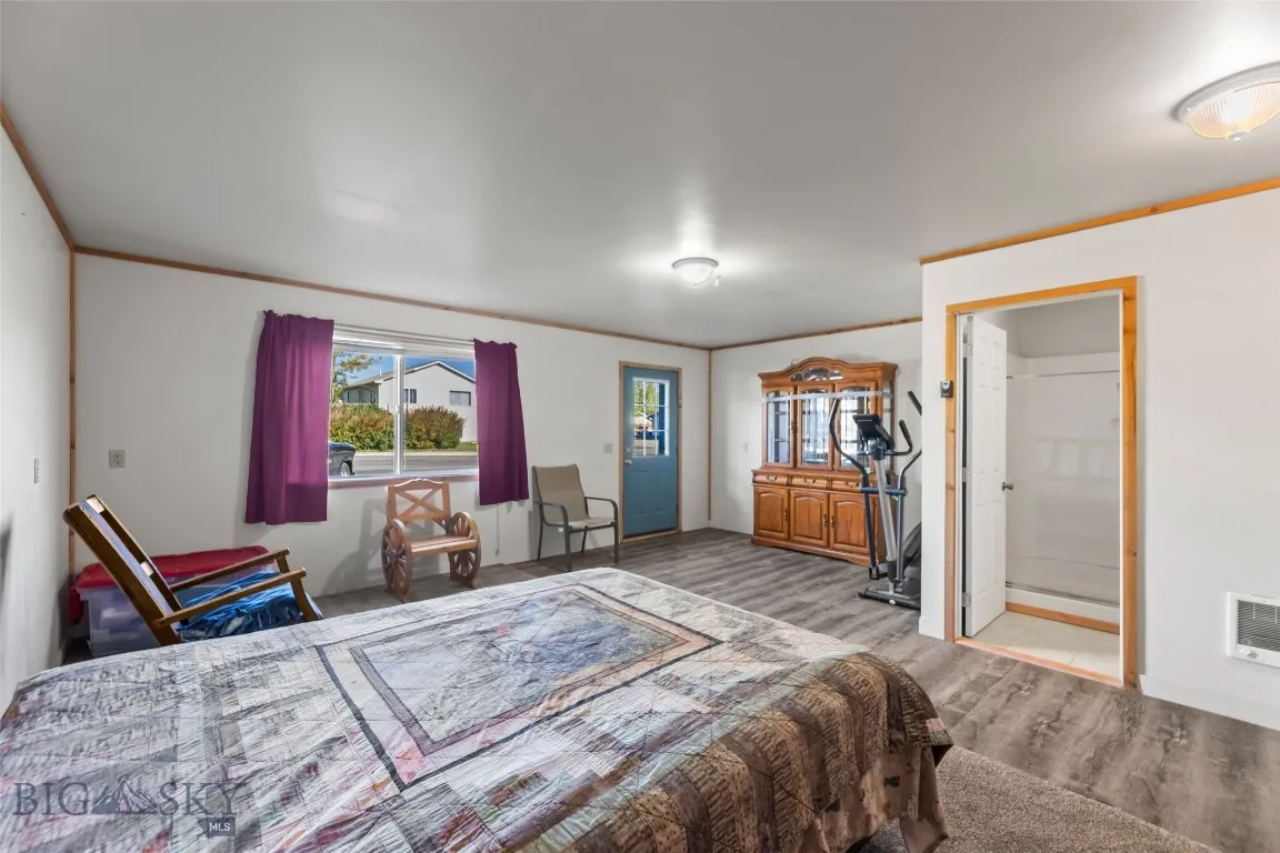 1801 Sun Avenue, Livingston, Montana 59047, Livingston, Montana 59047, 3 Bedrooms Bedrooms, ,1 BathroomBathrooms,Residential,For Sale,1801 Sun Avenue, Livingston, Montana 59047,0,406178
