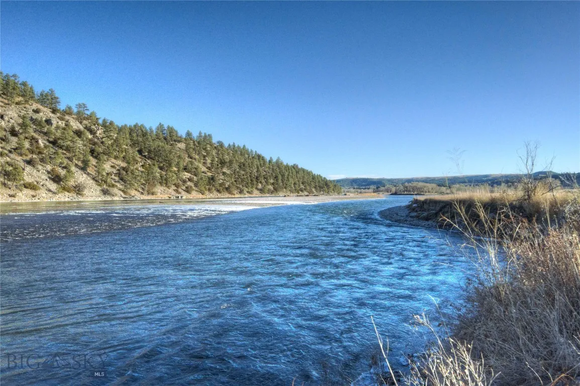 Tbd Frontage Rd, Reed Point, Montana 59069, Reed Point, Montana 59069, ,Land,For Sale,Tbd Frontage Rd, Reed Point, Montana 59069,0,406276