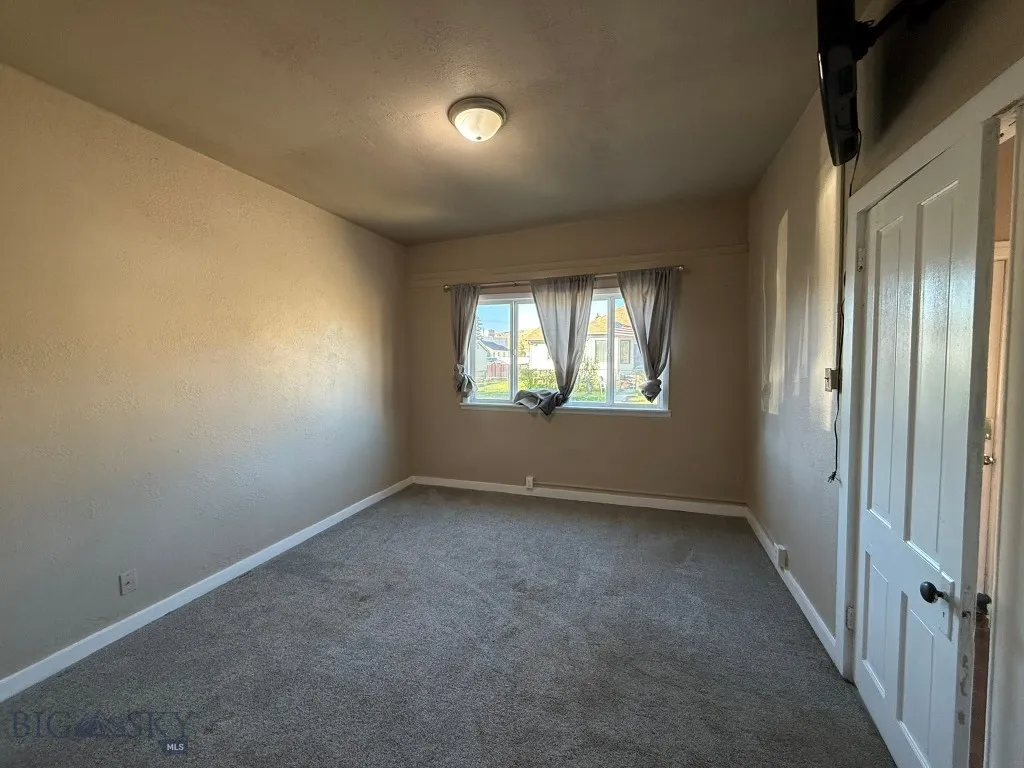 2526 Pine, Butte, Montana 59701, Butte, Montana 59701, 3 Bedrooms Bedrooms, ,1 BathroomBathrooms,Residential,For Sale,2526 Pine, Butte, Montana 59701,0,406272