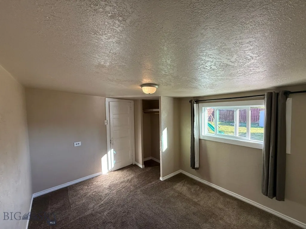 2526 Pine, Butte, Montana 59701, Butte, Montana 59701, 3 Bedrooms Bedrooms, ,1 BathroomBathrooms,Residential,For Sale,2526 Pine, Butte, Montana 59701,0,406272
