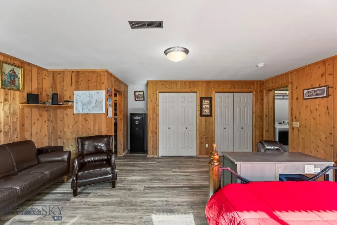 1801 Sun Avenue, Livingston, Montana 59047, Livingston, Montana 59047, ,Commercial Sale,For Sale,1801 Sun Avenue, Livingston, Montana 59047,0,406291