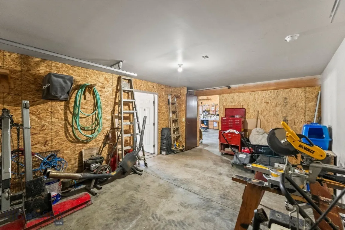 1801 Sun Avenue, Livingston, Montana 59047, Livingston, Montana 59047, ,Commercial Sale,For Sale,1801 Sun Avenue, Livingston, Montana 59047,0,406291