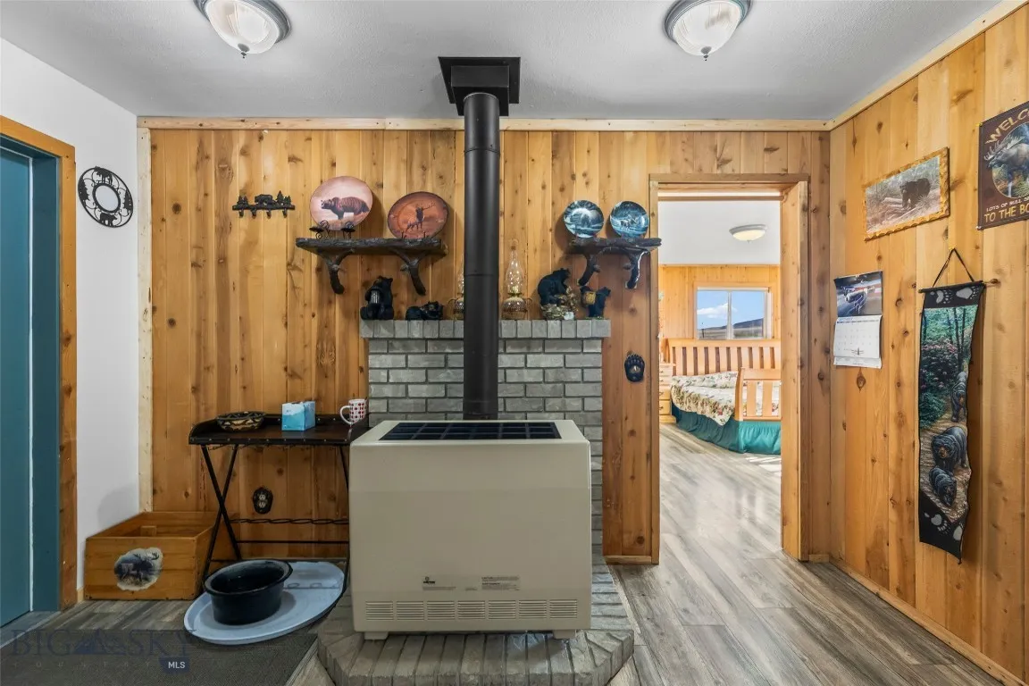 1801 Sun Avenue, Livingston, Montana 59047, Livingston, Montana 59047, ,Commercial Sale,For Sale,1801 Sun Avenue, Livingston, Montana 59047,0,406291