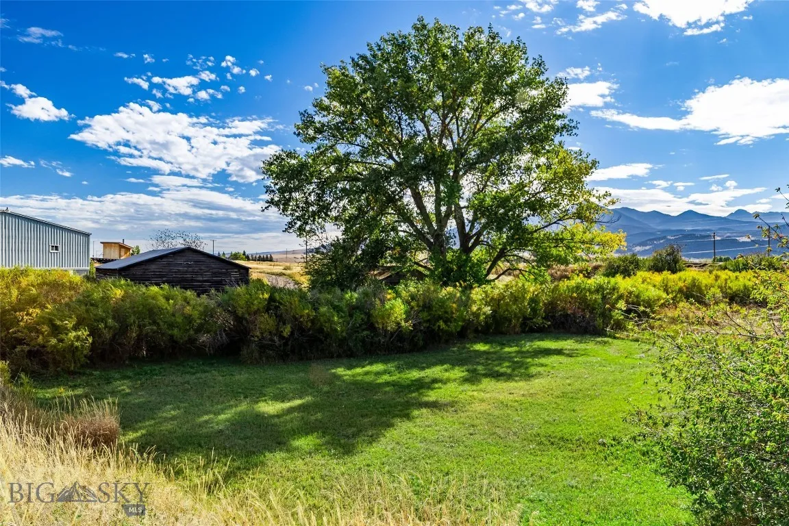 1801 Sun Avenue, Livingston, Montana 59047, Livingston, Montana 59047, ,Commercial Sale,For Sale,1801 Sun Avenue, Livingston, Montana 59047,0,406291