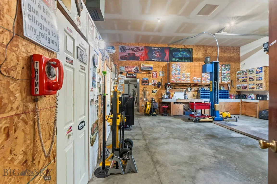 1801 Sun Avenue, Livingston, Montana 59047, Livingston, Montana 59047, ,Commercial Sale,For Sale,1801 Sun Avenue, Livingston, Montana 59047,0,406291