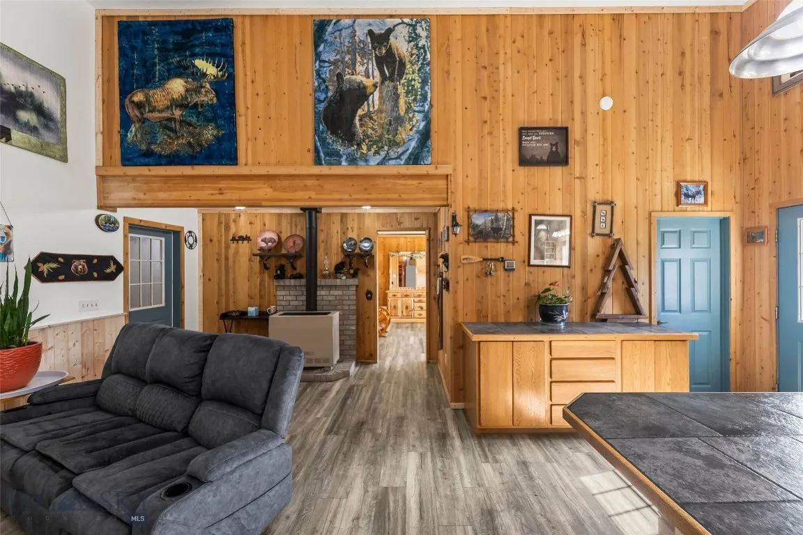 1801 Sun Avenue, Livingston, Montana 59047, Livingston, Montana 59047, ,Commercial Sale,For Sale,1801 Sun Avenue, Livingston, Montana 59047,0,406291