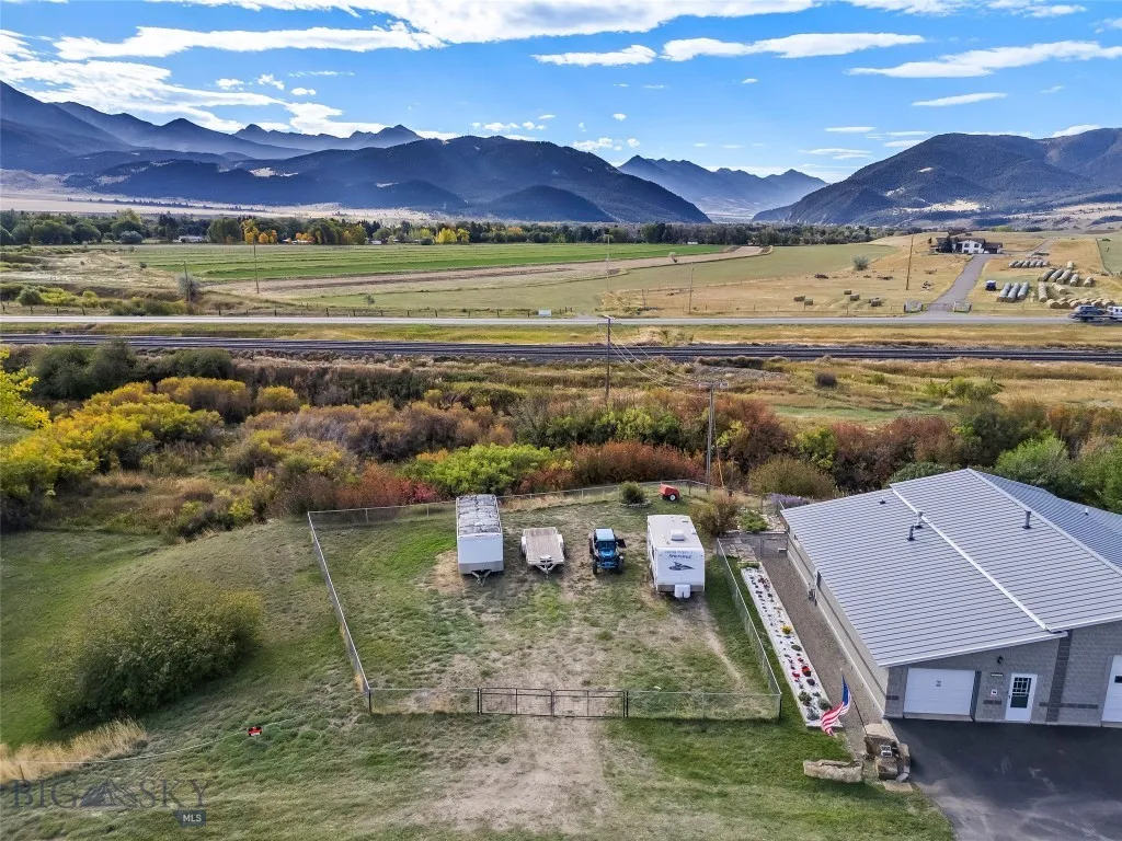 1801 Sun Avenue, Livingston, Montana 59047, Livingston, Montana 59047, ,Commercial Sale,For Sale,1801 Sun Avenue, Livingston, Montana 59047,0,406291