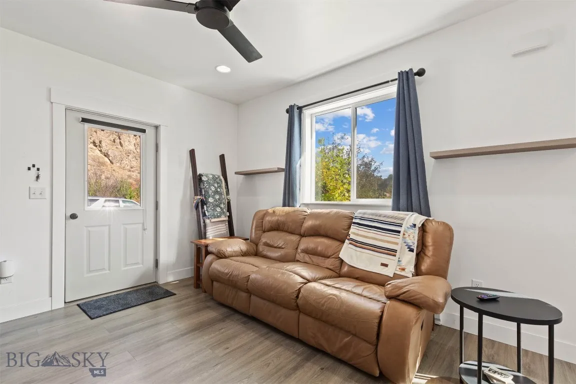 11120 River, Manhattan, Montana 59741, Manhattan, Montana 59741, 2 Bedrooms Bedrooms, ,1 BathroomBathrooms,Residential,For Sale,11120 River, Manhattan, Montana 59741,0,406299