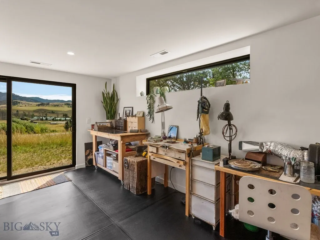 44 Midway Bridger Road, Bozeman, Montana 59715, Bozeman, Montana 59715, 3 Bedrooms Bedrooms, ,3 BathroomsBathrooms,Residential,For Sale,44 Midway Bridger Road, Bozeman, Montana 59715,0,406425