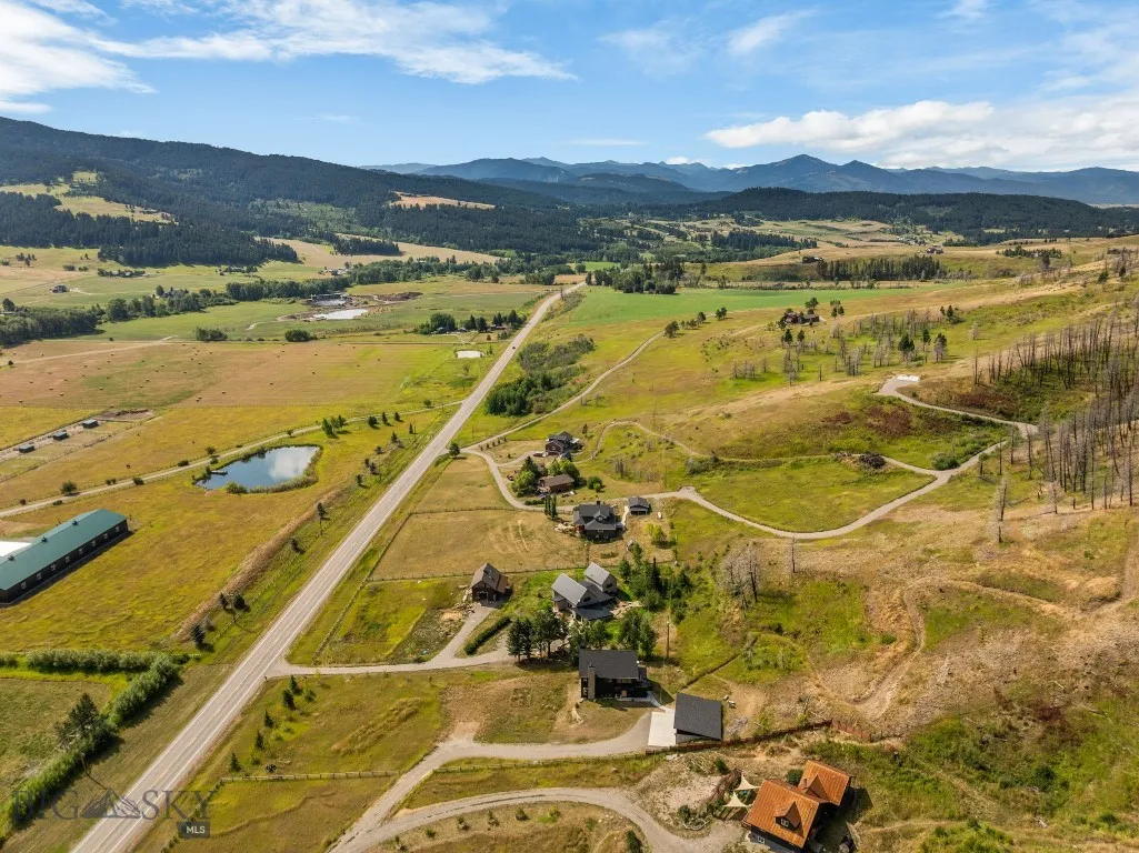 44 Midway Bridger Road, Bozeman, Montana 59715, Bozeman, Montana 59715, 3 Bedrooms Bedrooms, ,3 BathroomsBathrooms,Residential,For Sale,44 Midway Bridger Road, Bozeman, Montana 59715,0,406425