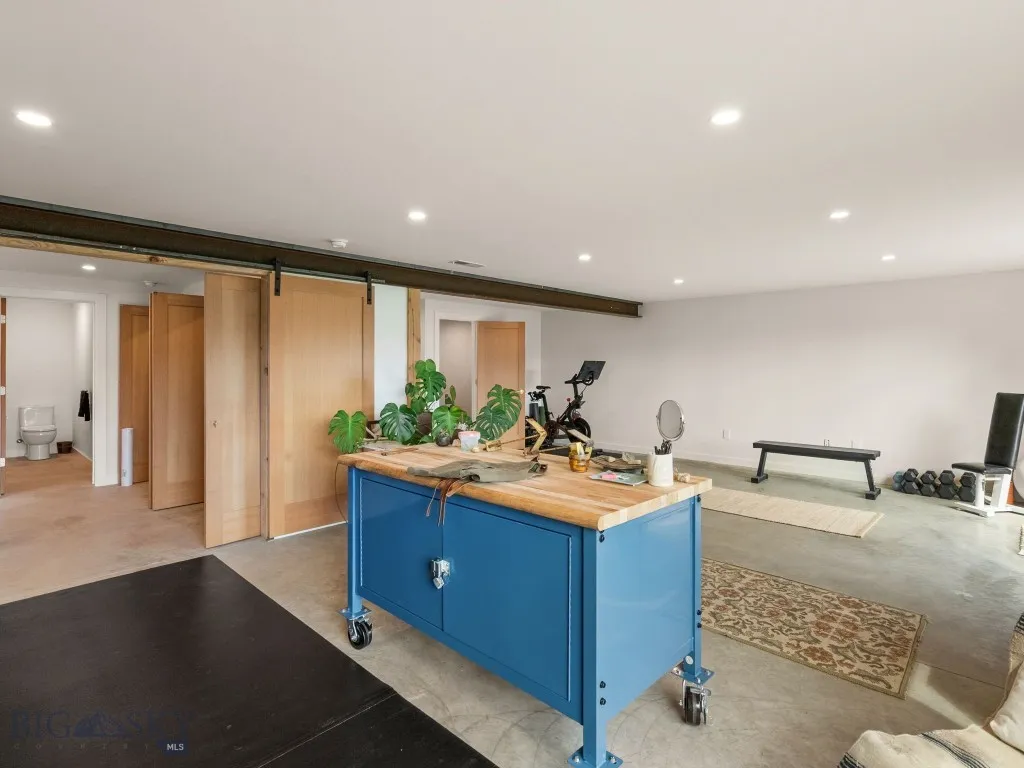 44 Midway Bridger Road, Bozeman, Montana 59715, Bozeman, Montana 59715, 3 Bedrooms Bedrooms, ,3 BathroomsBathrooms,Residential,For Sale,44 Midway Bridger Road, Bozeman, Montana 59715,0,406425