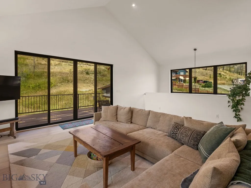 44 Midway Bridger Road, Bozeman, Montana 59715, Bozeman, Montana 59715, 3 Bedrooms Bedrooms, ,3 BathroomsBathrooms,Residential,For Sale,44 Midway Bridger Road, Bozeman, Montana 59715,0,406425