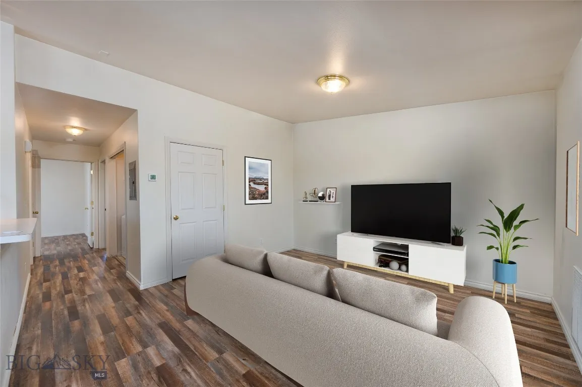 3402 W Babcock 3, Bozeman, Montana 59718, Bozeman, Montana 59718, 2 Bedrooms Bedrooms, ,1 BathroomBathrooms,Residential,For Sale,3402 W Babcock 3, Bozeman, Montana 59718,0,406326