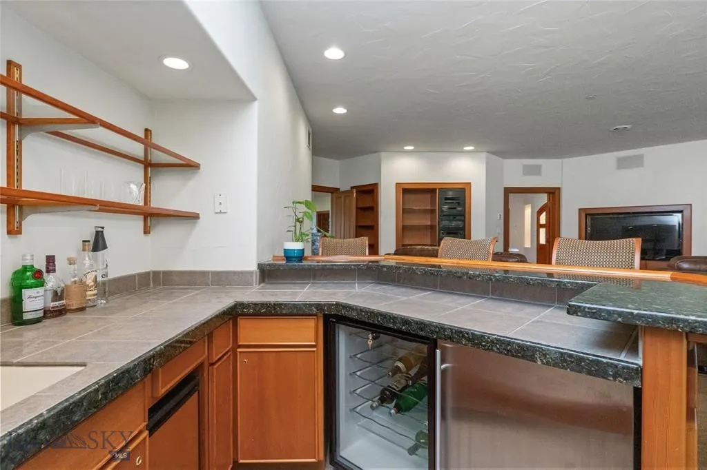 2715 Park Garden Lane, Great Falls, Montana 59404, Great Falls, Montana 59404, 5 Bedrooms Bedrooms, ,5 BathroomsBathrooms,Residential,For Sale,2715 Park Garden Lane, Great Falls, Montana 59404,0,406435