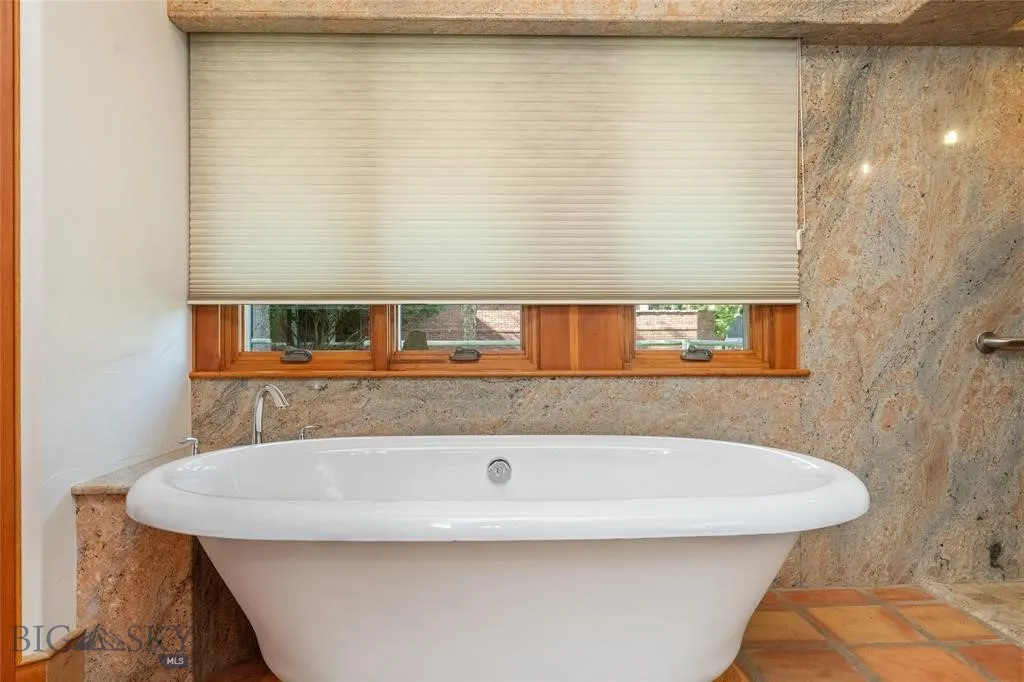 2715 Park Garden Lane, Great Falls, Montana 59404, Great Falls, Montana 59404, 5 Bedrooms Bedrooms, ,5 BathroomsBathrooms,Residential,For Sale,2715 Park Garden Lane, Great Falls, Montana 59404,0,406435