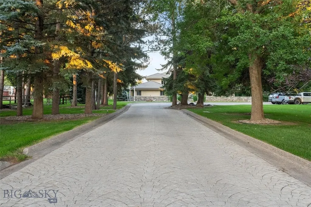 2715 Park Garden Lane, Great Falls, Montana 59404, Great Falls, Montana 59404, 5 Bedrooms Bedrooms, ,5 BathroomsBathrooms,Residential,For Sale,2715 Park Garden Lane, Great Falls, Montana 59404,0,406435