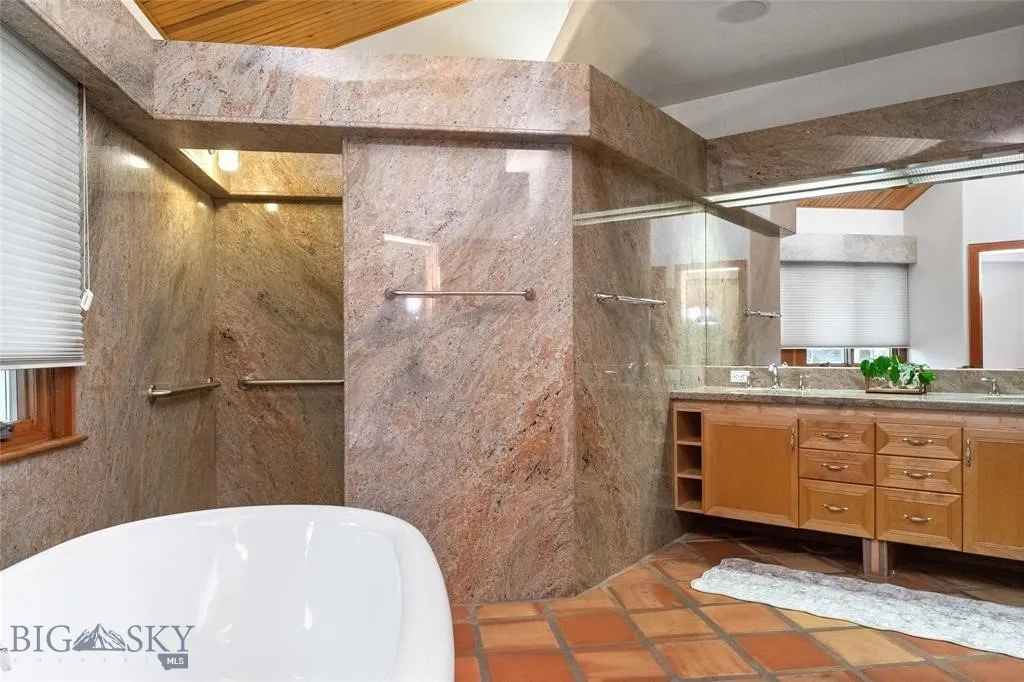2715 Park Garden Lane, Great Falls, Montana 59404, Great Falls, Montana 59404, 5 Bedrooms Bedrooms, ,5 BathroomsBathrooms,Residential,For Sale,2715 Park Garden Lane, Great Falls, Montana 59404,0,406435