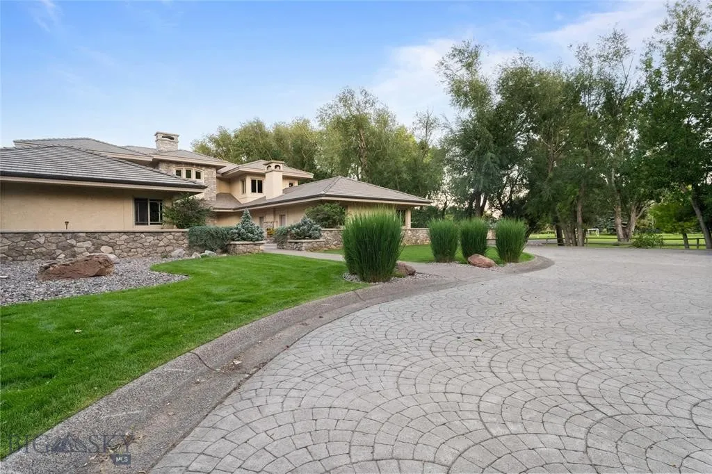 2715 Park Garden Lane, Great Falls, Montana 59404, Great Falls, Montana 59404, 5 Bedrooms Bedrooms, ,5 BathroomsBathrooms,Residential,For Sale,2715 Park Garden Lane, Great Falls, Montana 59404,0,406435