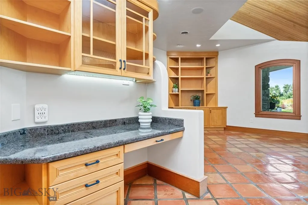 2715 Park Garden Lane, Great Falls, Montana 59404, Great Falls, Montana 59404, 5 Bedrooms Bedrooms, ,5 BathroomsBathrooms,Residential,For Sale,2715 Park Garden Lane, Great Falls, Montana 59404,0,406435