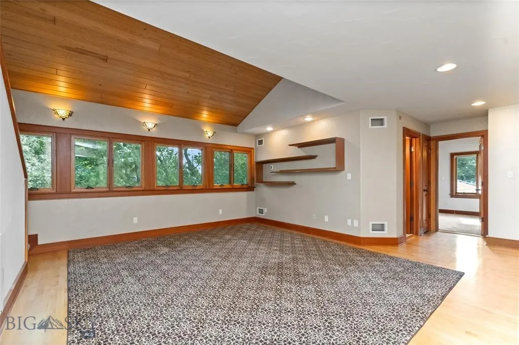 2715 Park Garden Lane, Great Falls, Montana 59404, Great Falls, Montana 59404, 5 Bedrooms Bedrooms, ,5 BathroomsBathrooms,Residential,For Sale,2715 Park Garden Lane, Great Falls, Montana 59404,0,406435