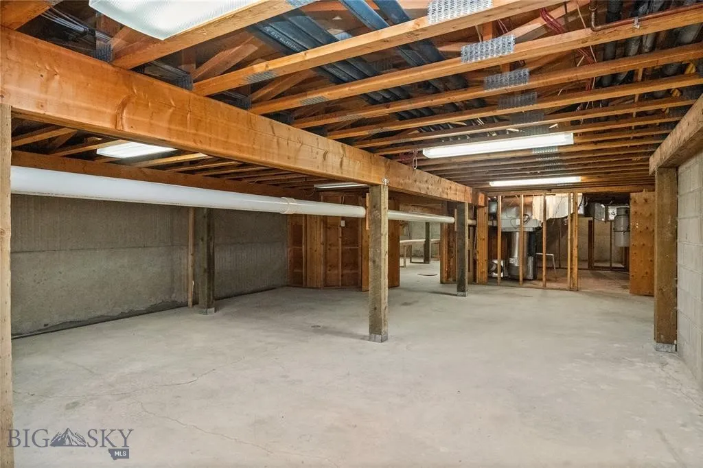 2715 Park Garden Lane, Great Falls, Montana 59404, Great Falls, Montana 59404, 5 Bedrooms Bedrooms, ,5 BathroomsBathrooms,Residential,For Sale,2715 Park Garden Lane, Great Falls, Montana 59404,0,406435