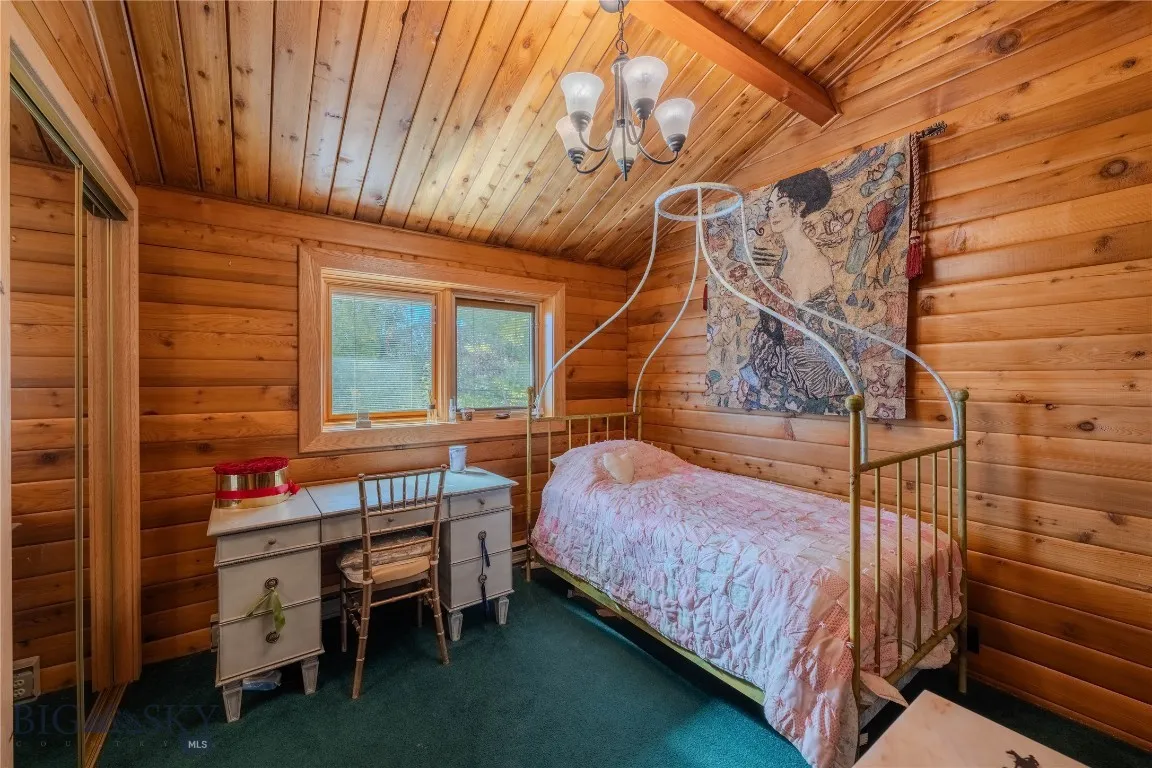 170 Loop Lane, West Yellowstone, Montana 59758, West Yellowstone, Montana 59758, 3 Bedrooms Bedrooms, ,2 BathroomsBathrooms,Residential,For Sale,170 Loop Lane, West Yellowstone, Montana 59758,0,406407