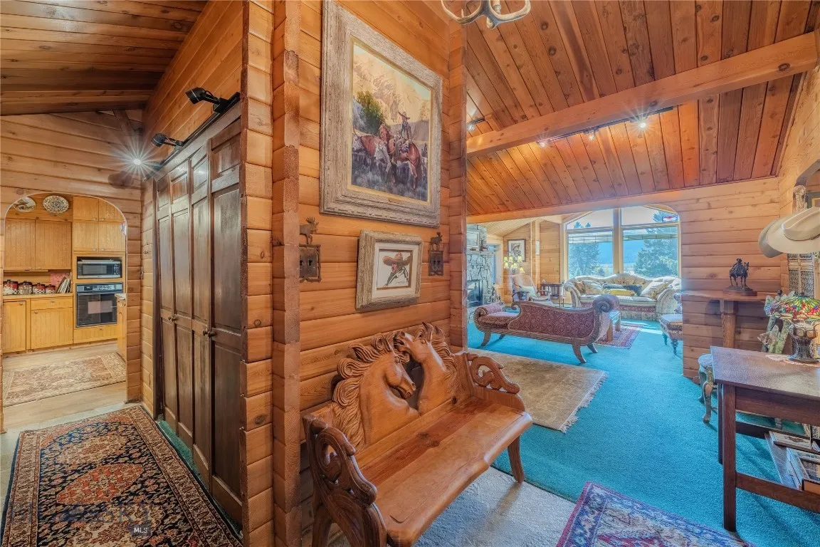 170 Loop Lane, West Yellowstone, Montana 59758, West Yellowstone, Montana 59758, 3 Bedrooms Bedrooms, ,2 BathroomsBathrooms,Residential,For Sale,170 Loop Lane, West Yellowstone, Montana 59758,0,406407