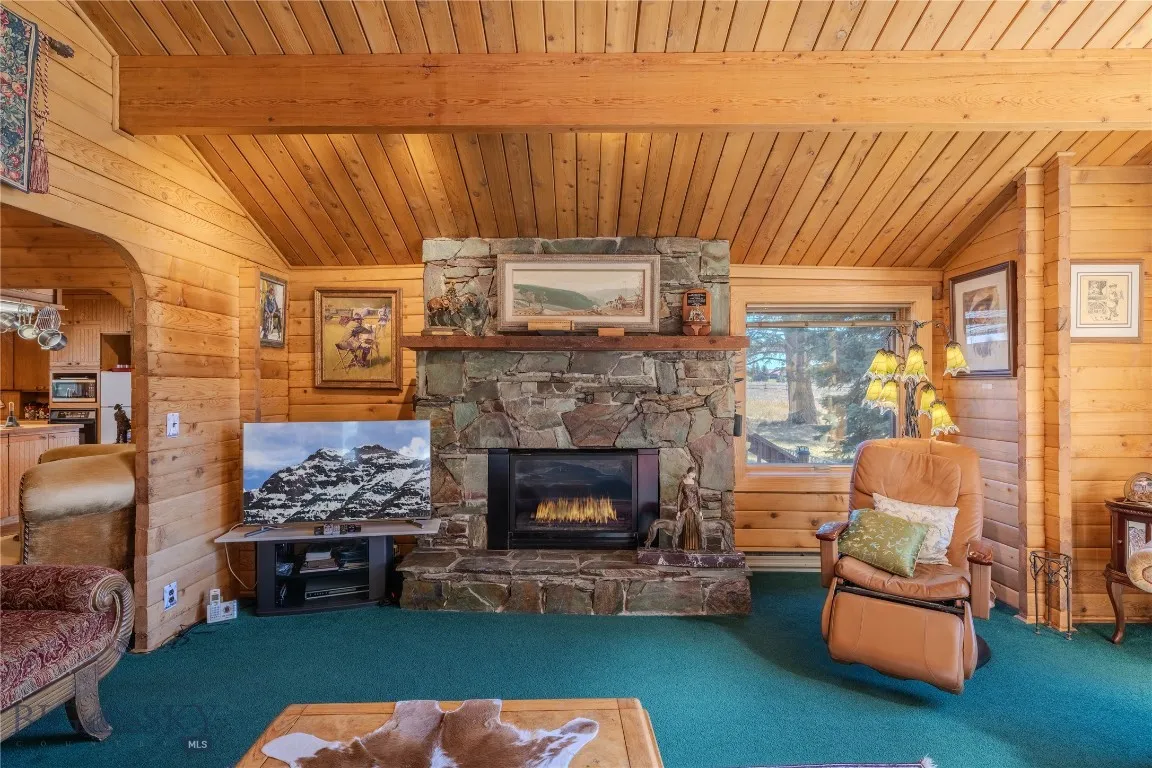170 Loop Lane, West Yellowstone, Montana 59758, West Yellowstone, Montana 59758, 3 Bedrooms Bedrooms, ,2 BathroomsBathrooms,Residential,For Sale,170 Loop Lane, West Yellowstone, Montana 59758,0,406407