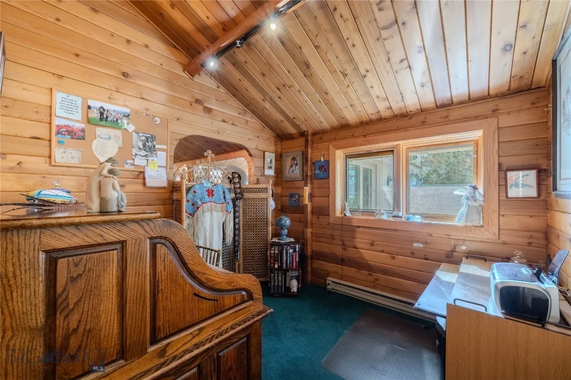 170 Loop Lane, West Yellowstone, Montana 59758, West Yellowstone, Montana 59758, 3 Bedrooms Bedrooms, ,2 BathroomsBathrooms,Residential,For Sale,170 Loop Lane, West Yellowstone, Montana 59758,0,406407