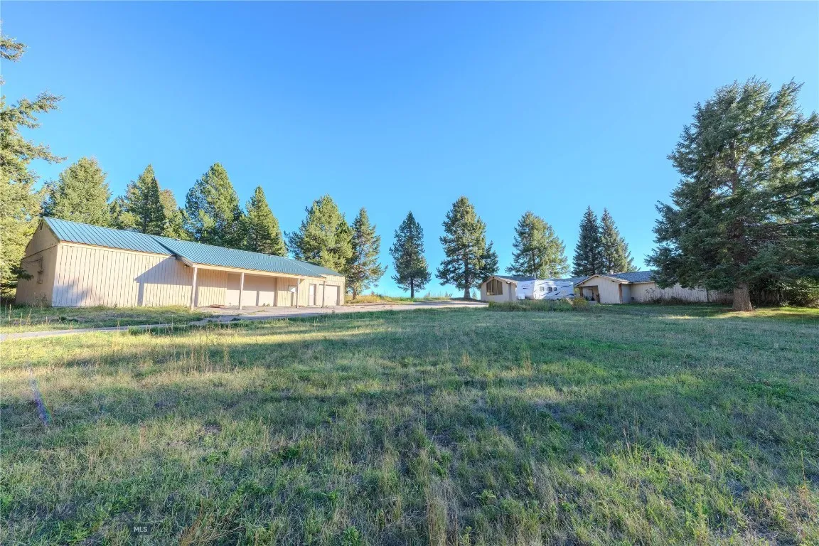 170 Loop Lane, West Yellowstone, Montana 59758, West Yellowstone, Montana 59758, 3 Bedrooms Bedrooms, ,2 BathroomsBathrooms,Residential,For Sale,170 Loop Lane, West Yellowstone, Montana 59758,0,406407