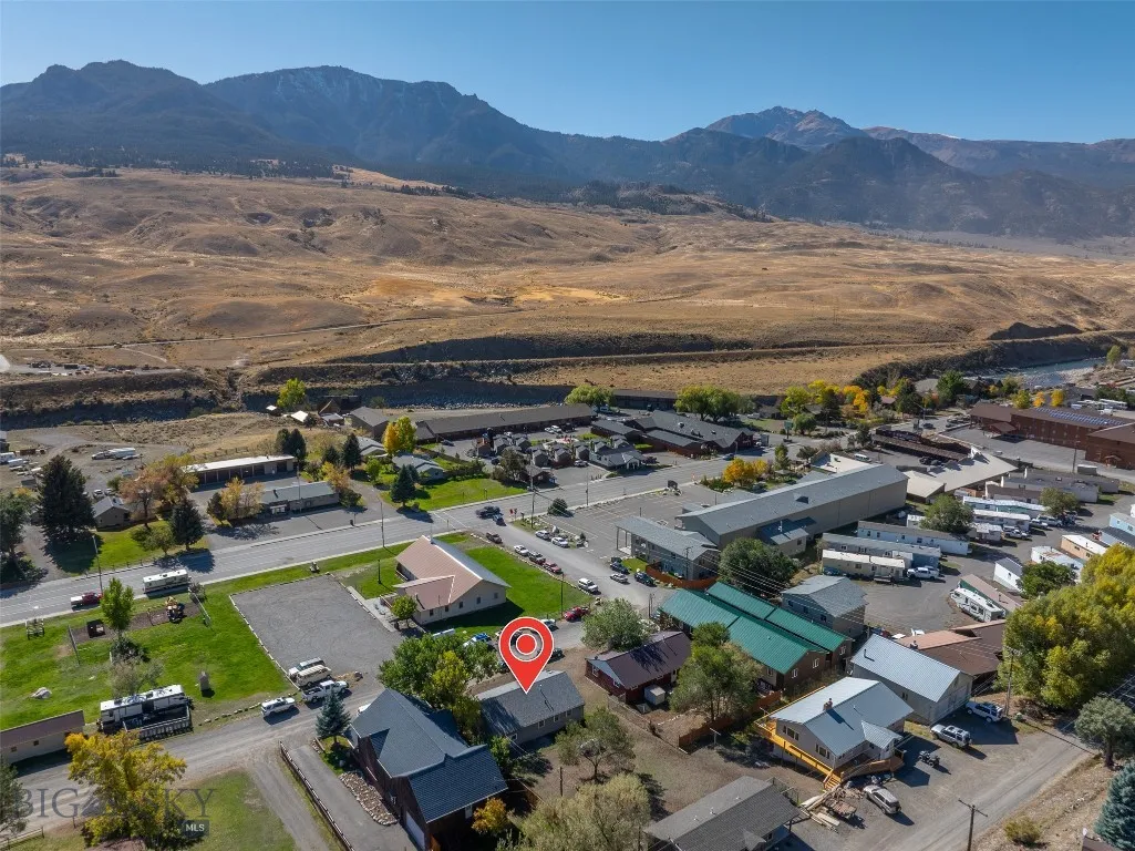 106 Travertine Street, Gardiner, Montana 59030, Gardiner, Montana 59030, 2 Bedrooms Bedrooms, ,1 BathroomBathrooms,Residential,For Sale,106 Travertine Street, Gardiner, Montana 59030,0,406460