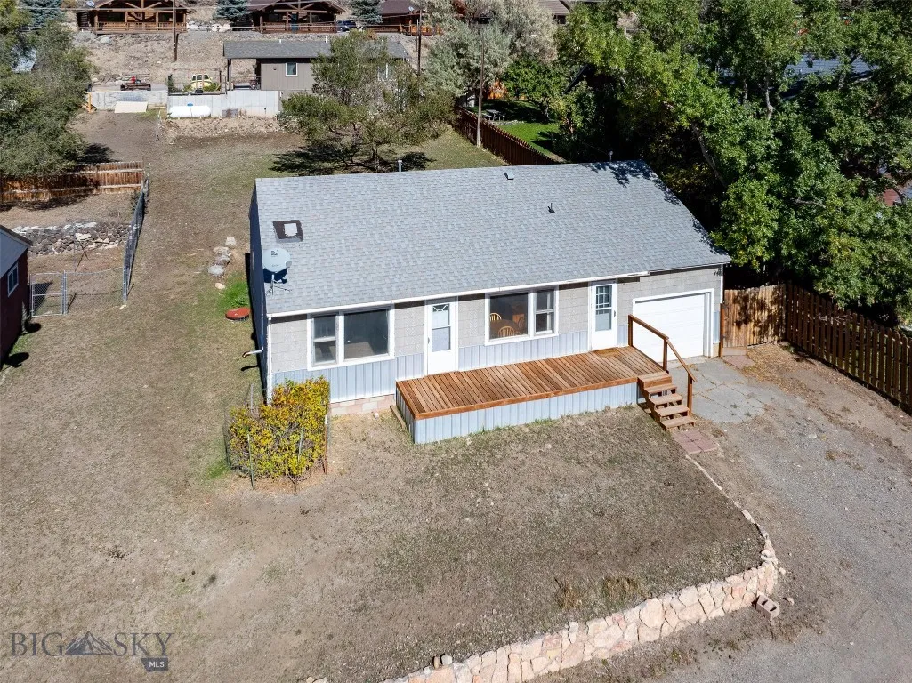 106 Travertine Street, Gardiner, Montana 59030, Gardiner, Montana 59030, 2 Bedrooms Bedrooms, ,1 BathroomBathrooms,Residential,For Sale,106 Travertine Street, Gardiner, Montana 59030,0,406460