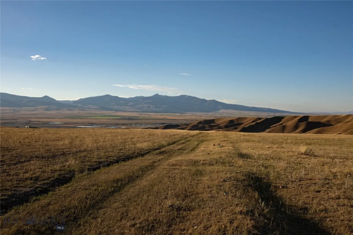 1120 Yellowstone Trail, Deer Lodge, Montana 59722, Deer Lodge, Montana 59722, 3 Bedrooms Bedrooms, ,2 BathroomsBathrooms,Farm,For Sale,1120 Yellowstone Trail, Deer Lodge, Montana 59722,0,406434