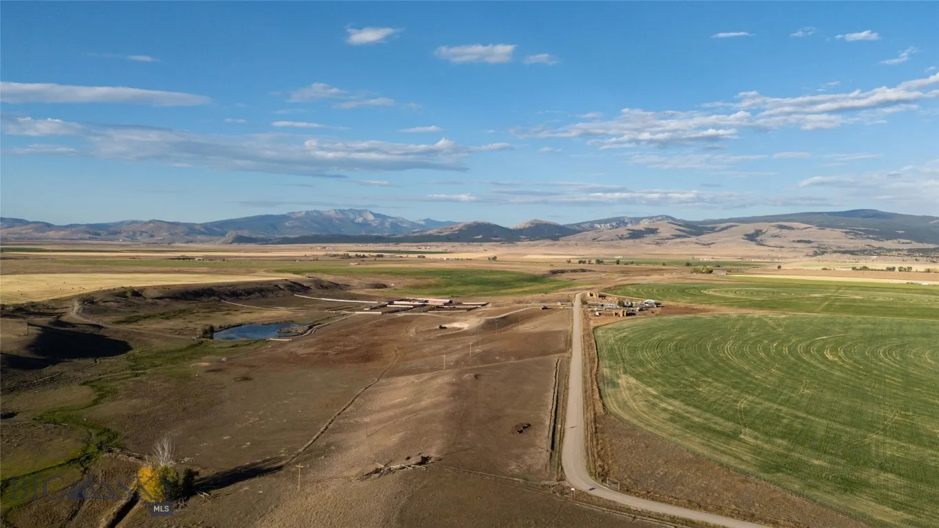 1120 Yellowstone Trail, Deer Lodge, Montana 59722, Deer Lodge, Montana 59722, 3 Bedrooms Bedrooms, ,2 BathroomsBathrooms,Farm,For Sale,1120 Yellowstone Trail, Deer Lodge, Montana 59722,0,406434