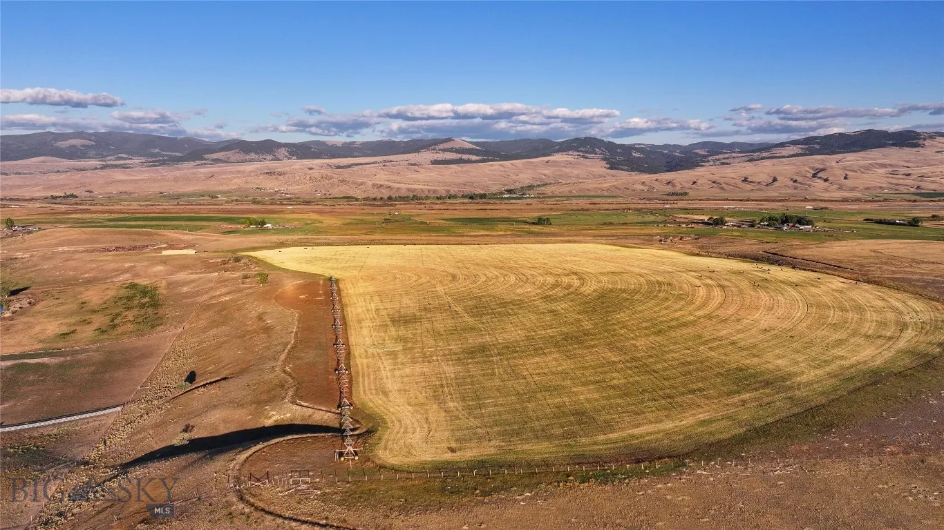 1120 Yellowstone Trail, Deer Lodge, Montana 59722, Deer Lodge, Montana 59722, 3 Bedrooms Bedrooms, ,2 BathroomsBathrooms,Farm,For Sale,1120 Yellowstone Trail, Deer Lodge, Montana 59722,0,406434