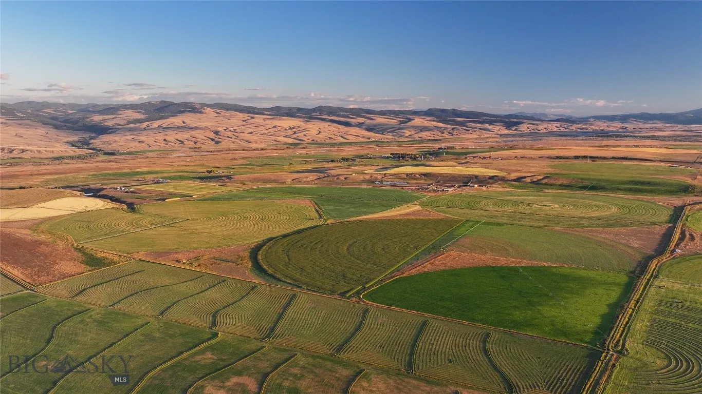 1120 Yellowstone Trail, Deer Lodge, Montana 59722, Deer Lodge, Montana 59722, 3 Bedrooms Bedrooms, ,2 BathroomsBathrooms,Farm,For Sale,1120 Yellowstone Trail, Deer Lodge, Montana 59722,0,406434