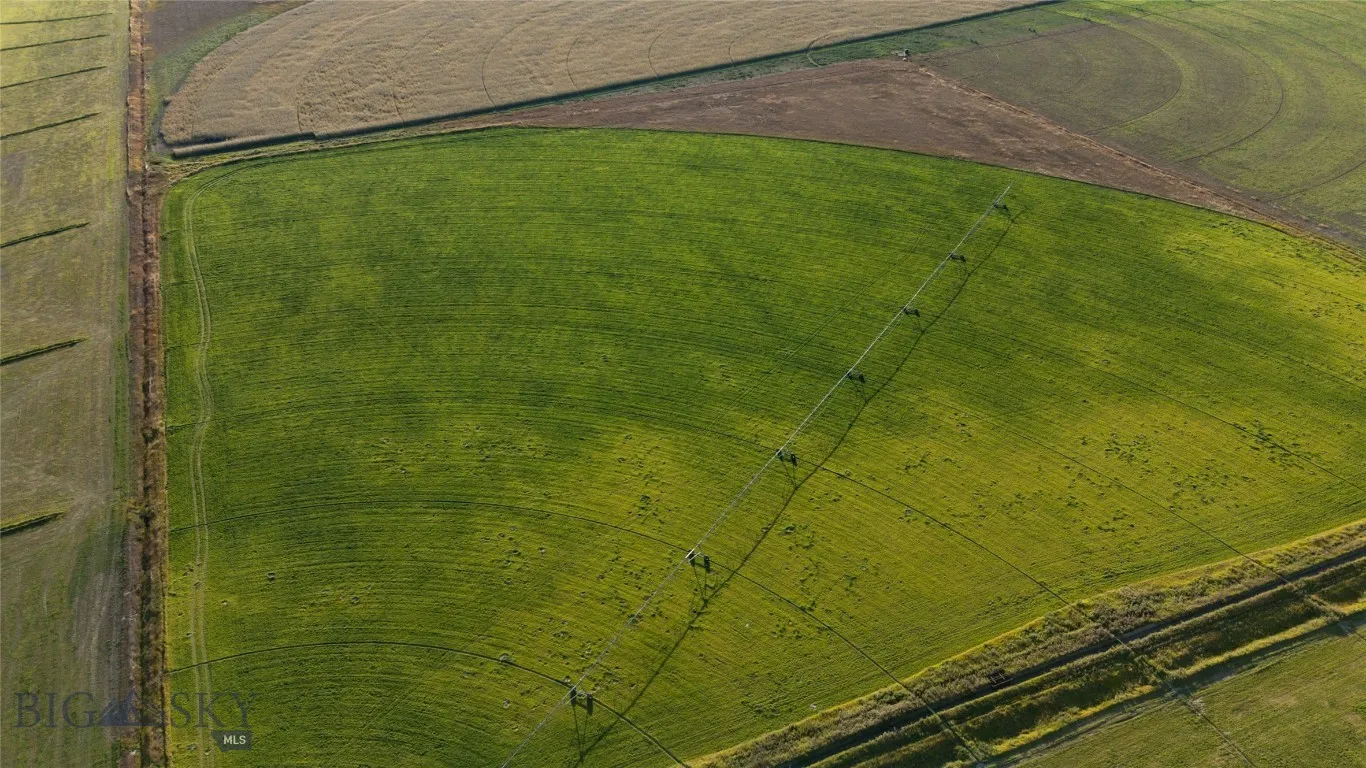 1120 Yellowstone Trail, Deer Lodge, Montana 59722, Deer Lodge, Montana 59722, 3 Bedrooms Bedrooms, ,2 BathroomsBathrooms,Farm,For Sale,1120 Yellowstone Trail, Deer Lodge, Montana 59722,0,406434