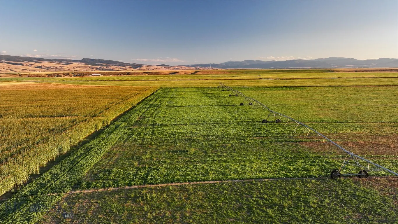1120 Yellowstone Trail, Deer Lodge, Montana 59722, Deer Lodge, Montana 59722, 3 Bedrooms Bedrooms, ,2 BathroomsBathrooms,Farm,For Sale,1120 Yellowstone Trail, Deer Lodge, Montana 59722,0,406434
