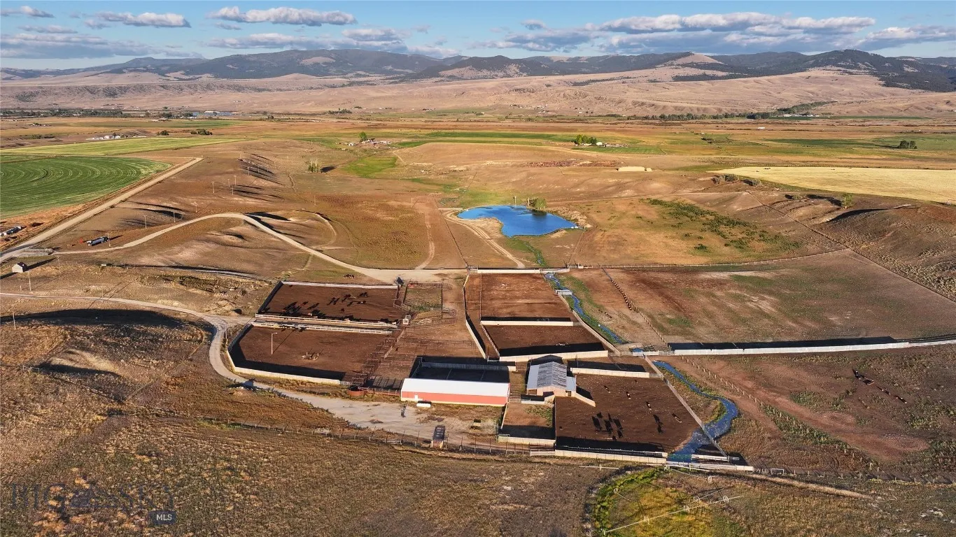 1120 Yellowstone Trail, Deer Lodge, Montana 59722, Deer Lodge, Montana 59722, 3 Bedrooms Bedrooms, ,2 BathroomsBathrooms,Farm,For Sale,1120 Yellowstone Trail, Deer Lodge, Montana 59722,0,406434