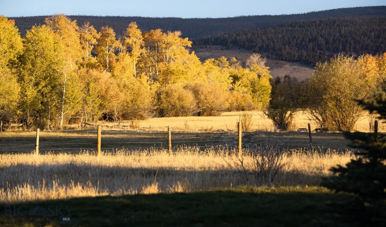3007 Coyote Creek, Dillon, Montana 59725, Dillon, Montana 59725, 3 Bedrooms Bedrooms, ,2 BathroomsBathrooms,Farm,For Sale,3007 Coyote Creek, Dillon, Montana 59725,0,406303