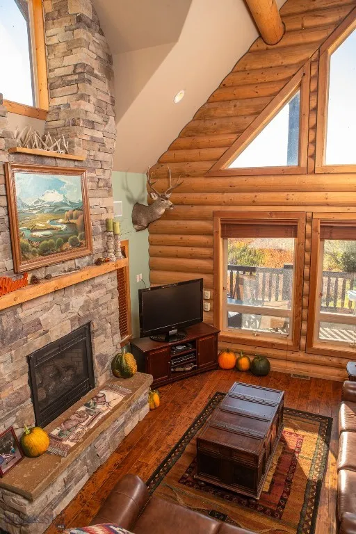 3007 Coyote Creek, Dillon, Montana 59725, Dillon, Montana 59725, 3 Bedrooms Bedrooms, ,2 BathroomsBathrooms,Farm,For Sale,3007 Coyote Creek, Dillon, Montana 59725,0,406303