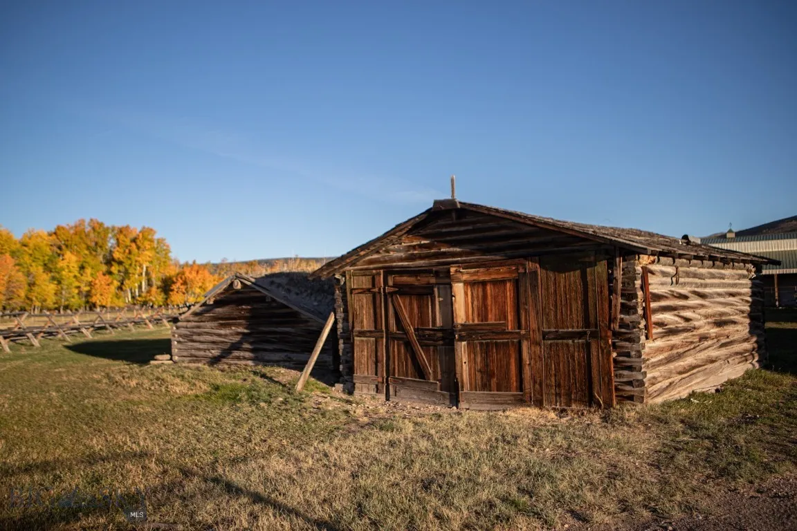 3007 Coyote Creek, Dillon, Montana 59725, Dillon, Montana 59725, 3 Bedrooms Bedrooms, ,2 BathroomsBathrooms,Farm,For Sale,3007 Coyote Creek, Dillon, Montana 59725,0,406303