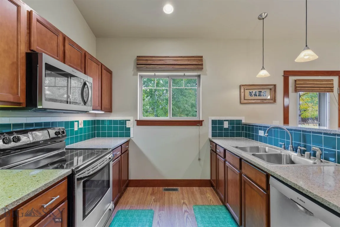 93 Cedar Shade Lane, Bozeman, Montana 59718, Bozeman, Montana 59718, 3 Bedrooms Bedrooms, ,2 BathroomsBathrooms,Residential,For Sale,93 Cedar Shade Lane, Bozeman, Montana 59718,0,406480