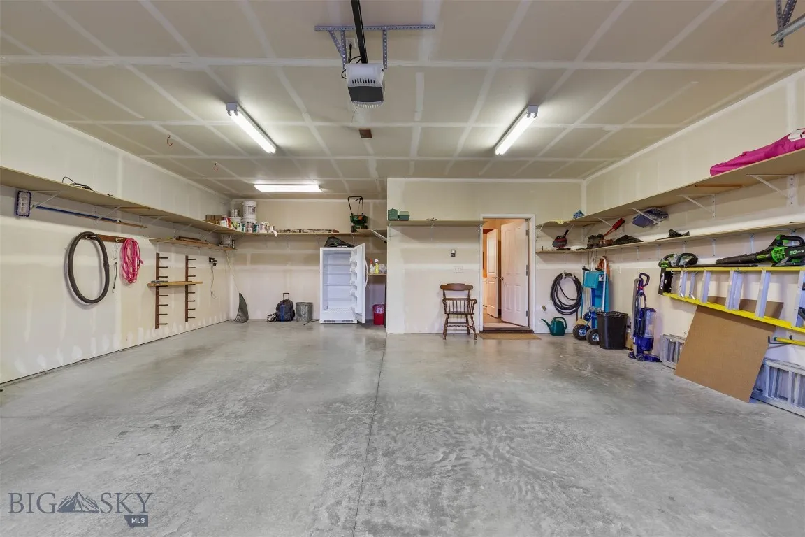 93 Cedar Shade Lane, Bozeman, Montana 59718, Bozeman, Montana 59718, 3 Bedrooms Bedrooms, ,2 BathroomsBathrooms,Residential,For Sale,93 Cedar Shade Lane, Bozeman, Montana 59718,0,406480