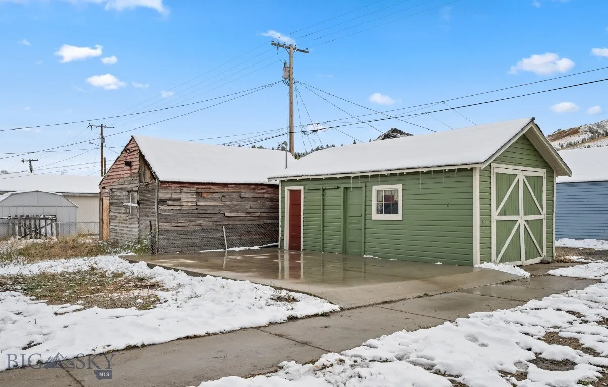 1201 E 5th, Anaconda, Montana 59711, Anaconda, Montana 59711, 2 Bedrooms Bedrooms, ,1 BathroomBathrooms,Residential,For Sale,1201 E 5th, Anaconda, Montana 59711,0,406498